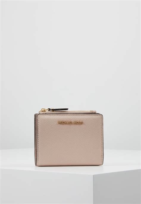 soft pink michael kors florence wallet|Michael Kors Wallet.